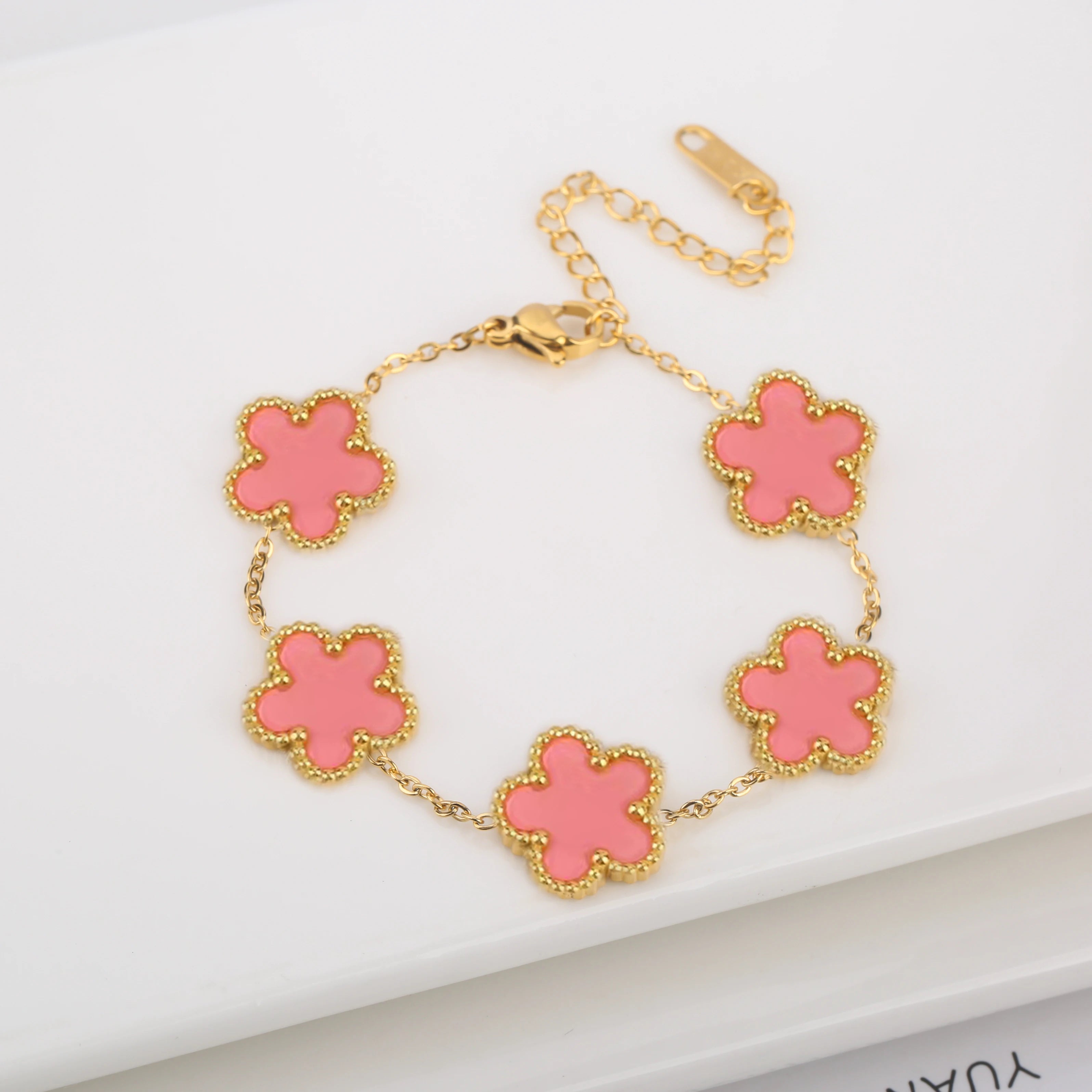 Hot Sale Stainless Steel Laser Five Leaf Flower Petal Adjustable Clover Bracelet Classic for Woman Girl Brand Jewelry Party Gift