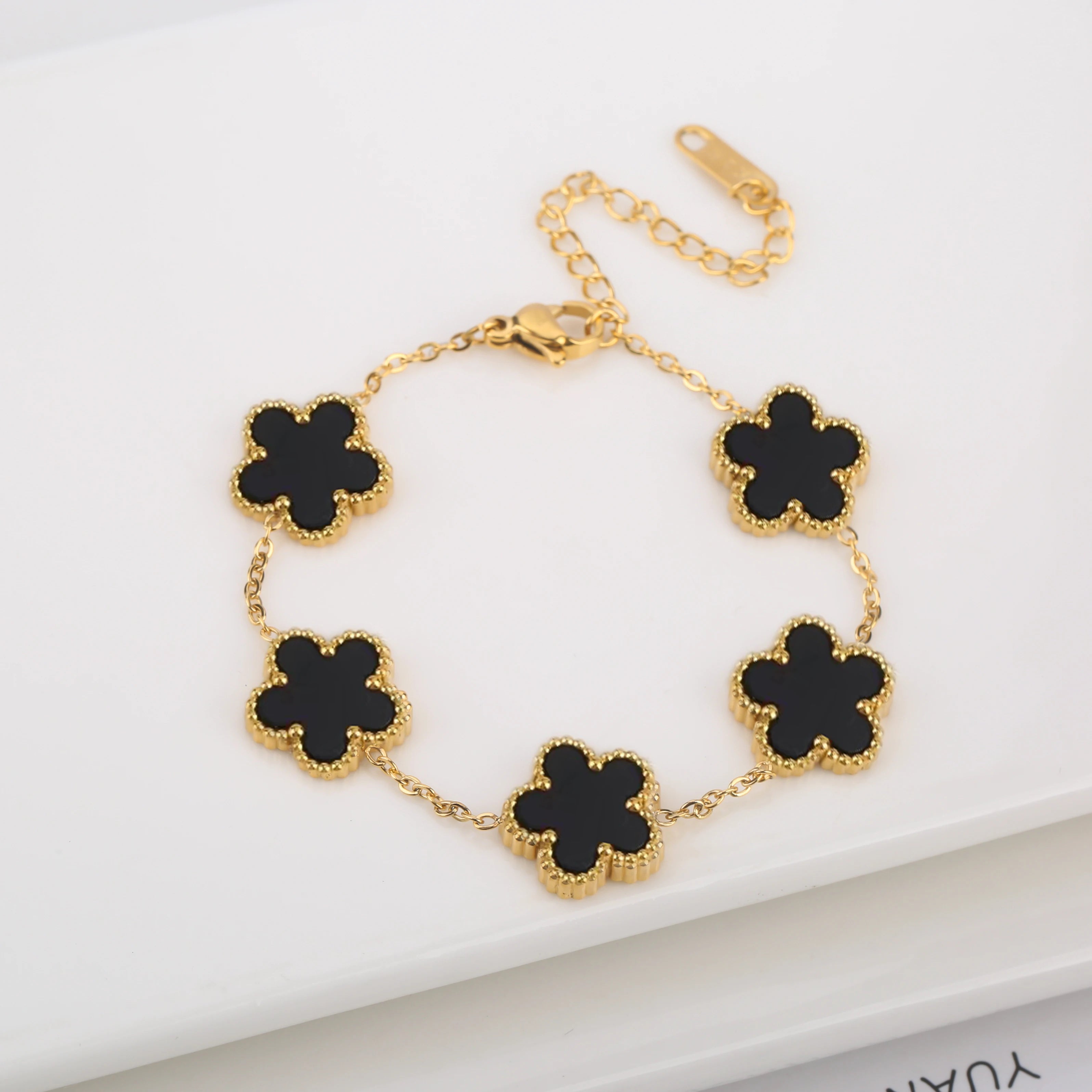 Hot Sale Stainless Steel Laser Five Leaf Flower Petal Adjustable Clover Bracelet Classic for Woman Girl Brand Jewelry Party Gift